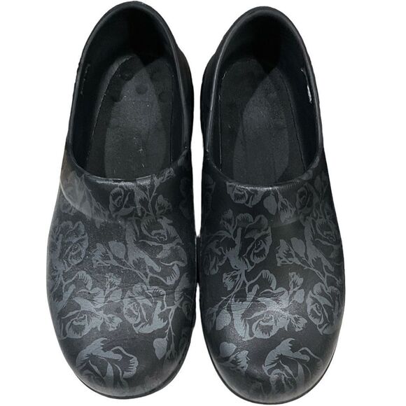 CROCS Neria Pro II Graphic Rose Slip Resistant Clog Black Floral Women's Size 9 - Picture 2 of 11